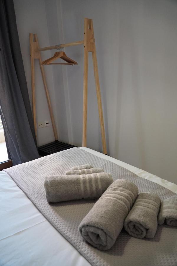 סלוניקי Modern Apartment In Οld Τown מראה חיצוני תמונה