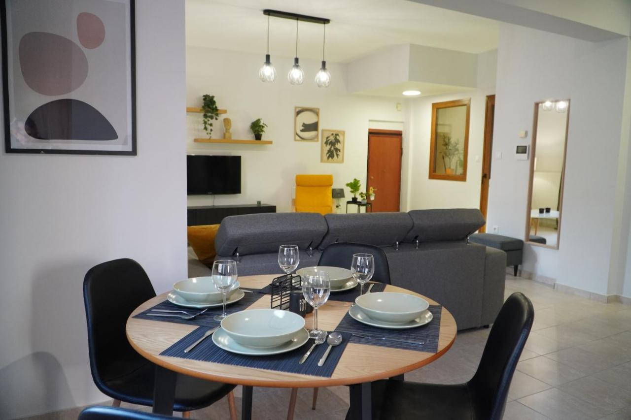 סלוניקי Modern Apartment In Οld Τown מראה חיצוני תמונה
